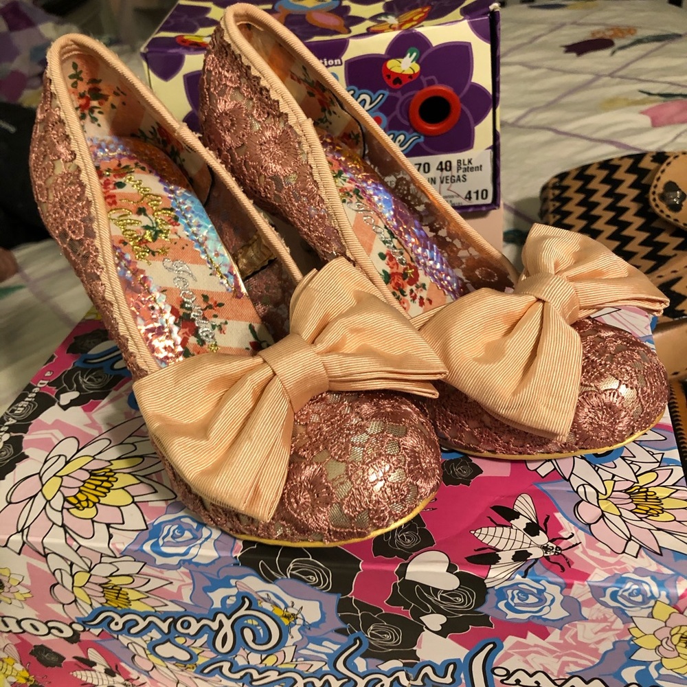Irregular choice lace bow heels pink